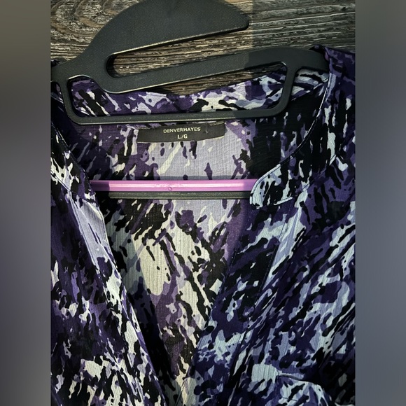 5/$10  Women’s purple sheer top - Picture 7 of 8